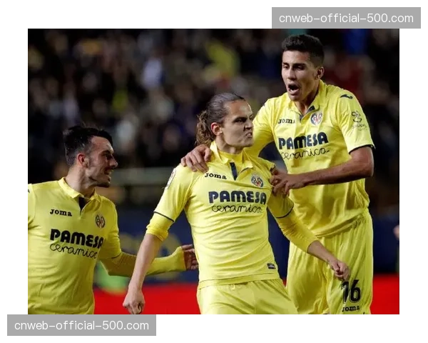 塞维利亚2-1逆转击败比利亚雷亚尔，结束四轮不胜